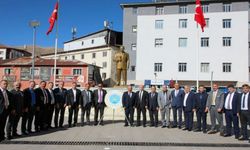 Hakkari Muhtarlarından Vali Ali Çelik’e Su Sorunu Teşekkürü