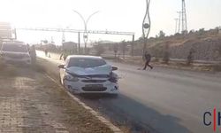 Hakkari'de Akşam Saatlerinde Kaza: 2 Kişi Ölümden Döndü