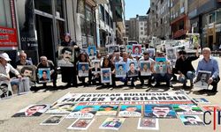 İHD Hakkâri Abdullah Kançi ve Kayıplar İçin Oturma Eylemi Düzenledi