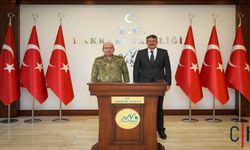 Orgeneral Levent Ergün, Hakkâri Valiliği’ni Ziyaret Etti