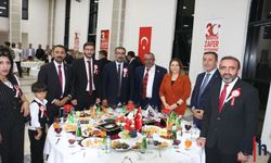 Zafer Bayramı’nın 102. Yılı Hakkari’de Coşkuyla Kutlandı