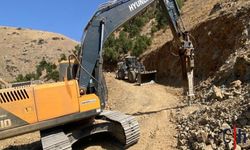 Şemdinli’de Köylülerin Yıllardır Beklediği Yol Çalışması Başladı