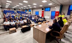 Hakkari’de Servis Şoförlerine "Güvenli Taşımacılık" Eğitimi Verildi