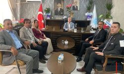 MHP’den Hakkari Belediyesi Başkan Yardımcısı Hikmet Yaşar’a Tebrik Ziyareti