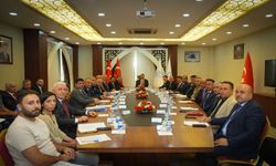 Hakkâri’de Sokak Hayvanları İçin Yeni Çalışmalar Görüşüldü