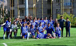 Hakkarigücü Kadın Futbol Takımı, Amed Deplasmanına Hazır