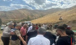 Hakkari’de Kaza: Araç Takla Attı, 2 Kişi Ağır Yaralandı