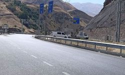 Karayolları’ndan Hakkari’de Kritik Noktada Güvenlik Çalışması