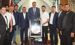 Camii Derneği’nden Vali Ali Çelik’e ziyaret
