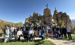 Hakkari Üniversitesi Rektörleri Şemdinli’de Ağırlandı