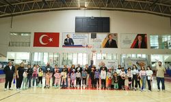 Hakkari'de Tekerlekli Paten Yarışı Renkli Görüntülere Sahne Oldu