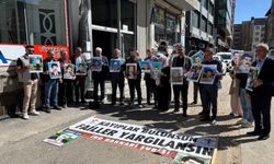 İHD Hakkari Şubesi 195. Hafta Eyleminde Feysel Aslan İçin Adalet Talep Etti
