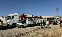 Yüksekova’da SYDV'nin dar gelirli ailelere kömür yardımı sürüyor