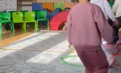 Hakkari’de Anaokulunda Skandal: Minik Öğrenci Islak Halde Oyun Oynadı!