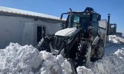 Hakkari’de Karla Kapanan Üst Bölge Yolu Açıldı