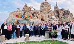 Çukurca Kadın Kollarından Şemdinli’ye Dayanışma Ziyareti