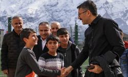 Hakkari Valisi Ali Çelik’ten 20 Kasım Dünya Çocuk Hakları Günü Mesajı