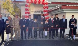 Hakkâri’ye Yeni Konferans Salonu: Fedakâr Eğitimci Mücahid Tunç’un Adı Verildi