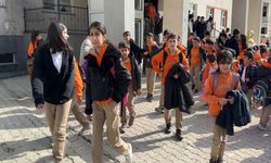 Hakkari'de Öğrenciler 9 Günlük Ara Tatile Girdi