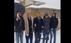 Hakkari’de Kar Yağışı Sevinçle Karşılandı