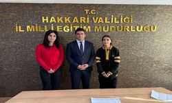 Hakkari'de Türkçenin İnceliklerini Öğrenen Öğrenciler Ödüllendirildi