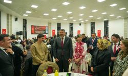 Hakkâri’de 24 Kasım Öğretmenler Günü Anlamlı Bir Programla Kutlandı