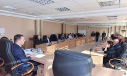 Hakkâri'de Köy Hizmetlerinde Yeni Yatırımlar Masaya Yatırıldı