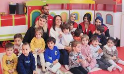 Hakkari’de Kızılay haftası etkinliklerinde çocuklar unutulmadı