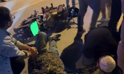 Hakkari’de Hafif Ticari Araç ile Motosiklet Çarpıştı: 1’i Ağır, 2 Yaralı