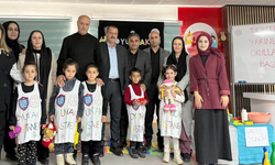 Hakkari'de “Oyuncak Hastanesi” Projesi Yoğun İlgi Gördü