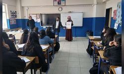 Hakkari'de Gençlere Umre Ödüllü Büyük Fırsat: Bilgi Yarışmasına Yoğun İlgi