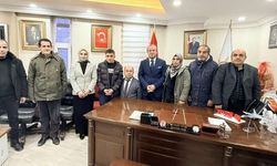 AK Parti Hakkari İl Başkanlığı’nda Engelli Bireylere Anlamlı Buluşma