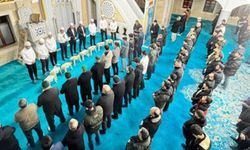 Hakkari’de Regaib Kandili Dualarla İdrak Edildi