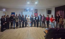 Hakkari'de “Üniversite Kültürü Semineri” yoğun ilgi gördü
