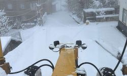 Hakkari’de Karla Mücadele Ekipleri Gece Boyunca Sahada