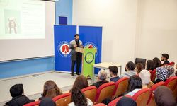 Hakkari’de Öğretmen Adaylarına Kariyer ve Mesleki Farkındalık Eğitimi