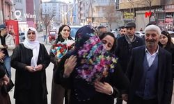 Hakkarili Kanat 12 Yıl Sonra Ailesine Kavuştu