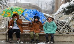 Hakkâri’de Eğitime Kar Engeli: Okullar 1 Gün Tatil