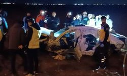 Kontrolden Çıkan Araçlar Şarampole Devrildi: 3 Ölü, 3 Yaralı