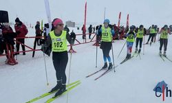 Kayaklı Koşu Barış ve Kardeşlik Yarışları Yüksekova’da Coşkuyla Tamamlandı