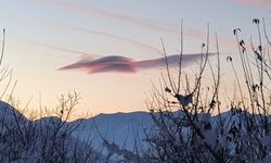 Rüzgarın Dansı Gökyüzüne Yansıdı: Hakkari'de Nadir Doğa Olayı