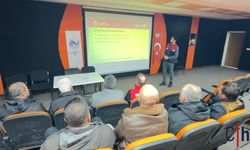 Hakkari'de Hayvan Nakliyecileri ve Celeplere Zorunlu Eğitim