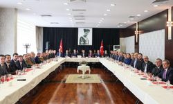 CHP’li İl Başkanları Doğu ve Güneydoğu İçin Toplandı: Demokrasi ve Barış Vurgusu