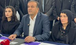 DEM Parti’den Sert Çıkış: “Hakkâri’yi Çökertenler Halkın Karşısına Hizmet Masalıyla Çıkamaz”