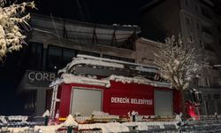 Derecik’te Yoğun Kar Nedeniyle Çatı Çöktü