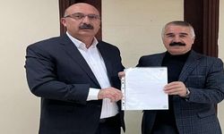 Esnaf Odası Başkanı Akboğa; mazbatasını aldı