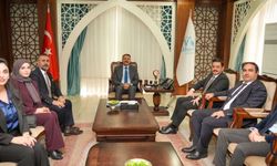 Hakkâri Barosu’ndan Vali Ali Çelik’e Çocuk Hakları Odaklı Ziyaret