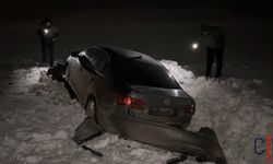 Hakkari'de Feci Kaza: Otomobil Şarampole Uçtu, 3 Yaralı