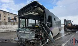 Yüksekova’da Feci Kaza: 18 Yaralının Anbean Görüntüleri Ortaya Çıktı