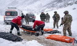 Hakkari'de 4 Kişi Donarak Hayatını Kaybetti